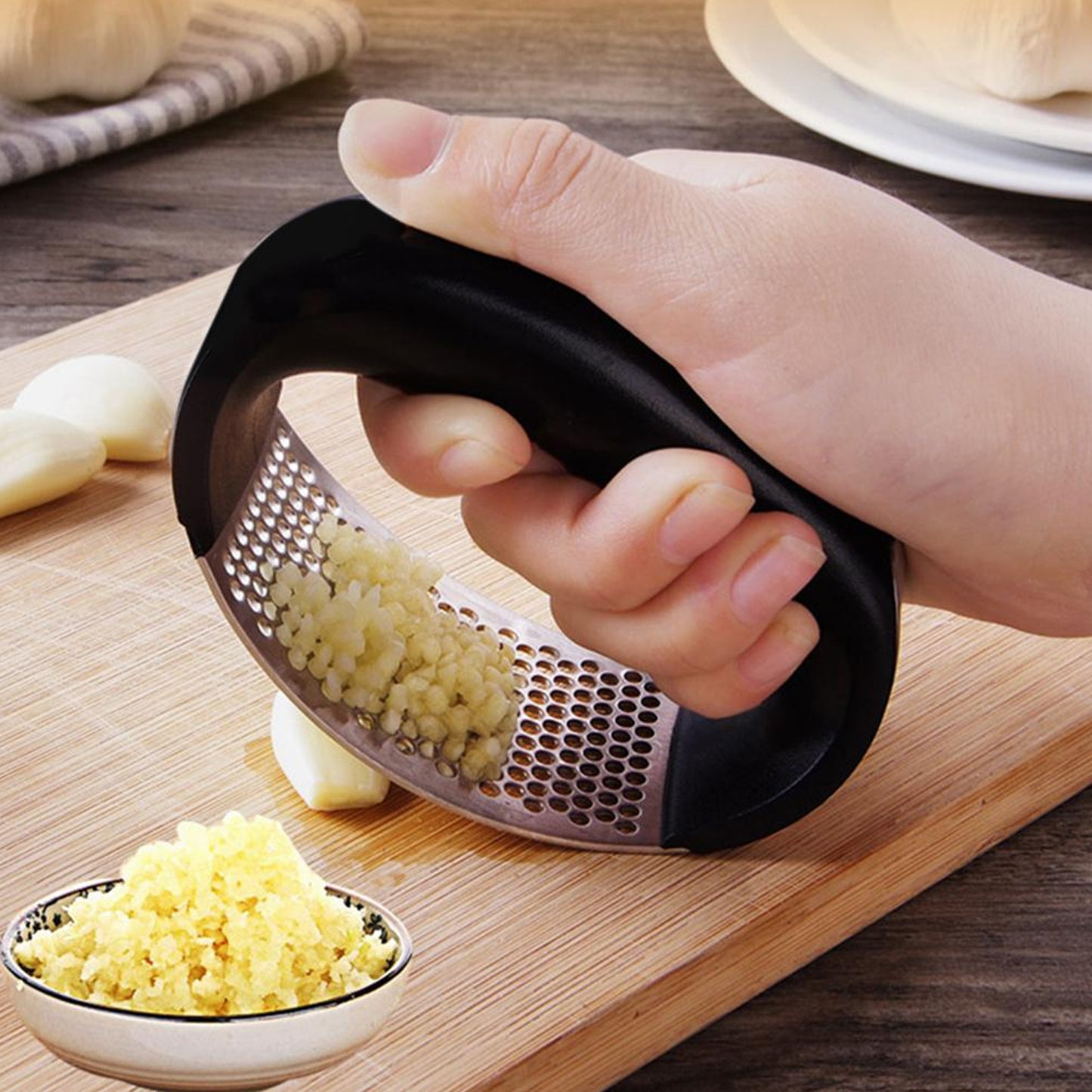 Garlic Press  Stainless Steel Garlic Presser  Garlic Press Crusher For Kitchen